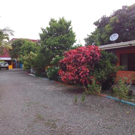 Cabinas Surf Side Кахуита Екстериор снимка