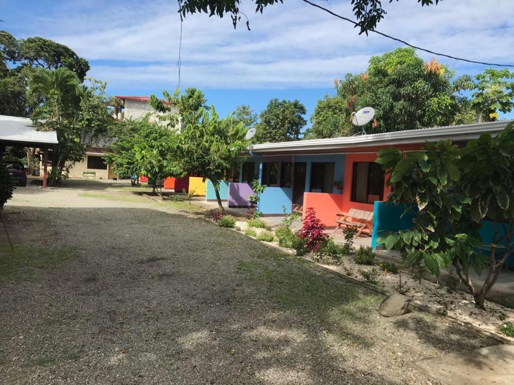 Cabinas Surf Side Кахуита Екстериор снимка